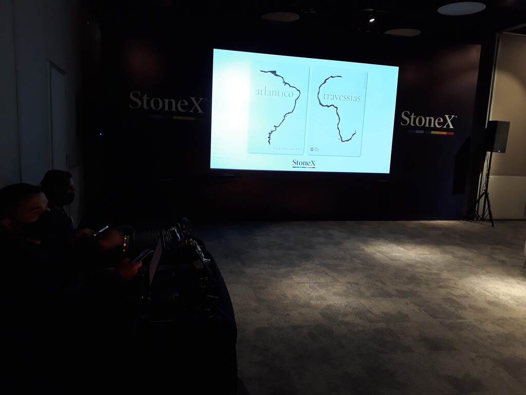 Locação de Data Show para Palestra